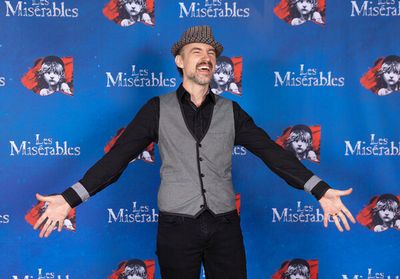   Matt Crowle (Thénardier) Photo