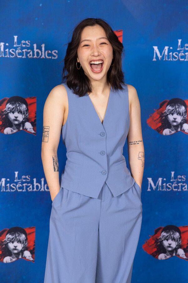   Christine Heesun Hwang (Éponine) Photo