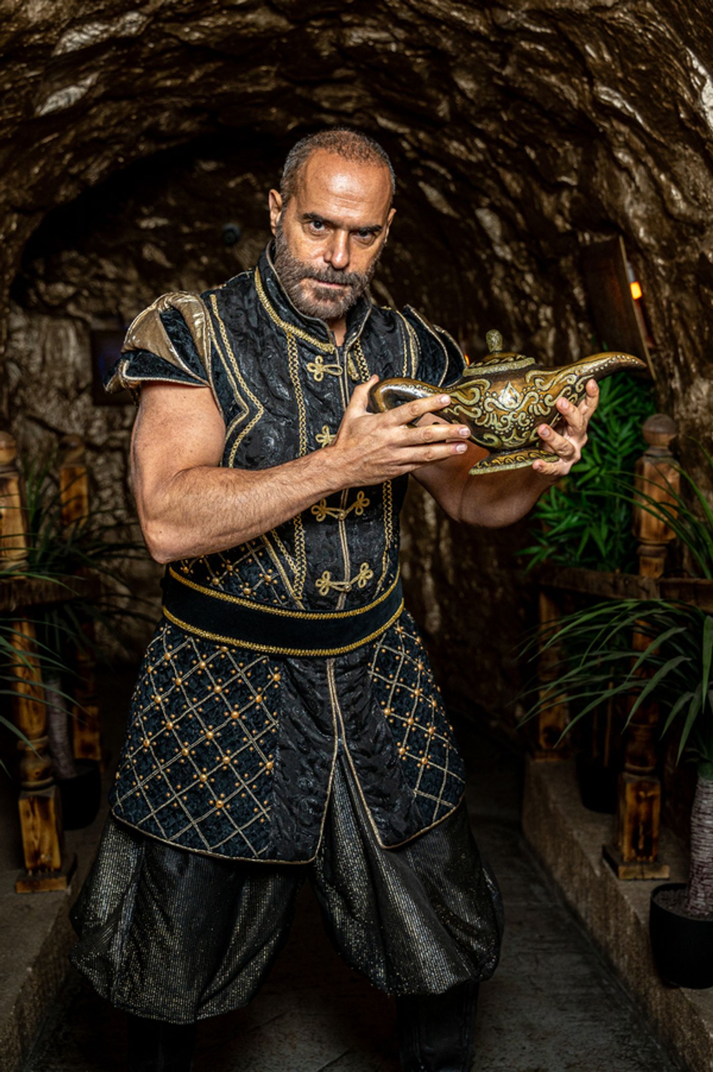 Photos: First Look at ALADDIN at the Wolverhampton Grand  Image