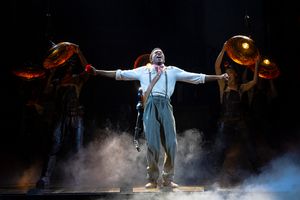 Chibueze Ihuoma @ BroadwayWorld Chibueze Ihuoma Photo