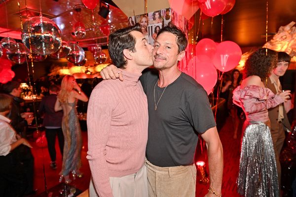 Mark Ronson and Simon Rex Photo