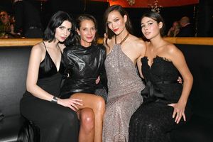 Meadow Walker, Christy Turlington Burns, Karlie Kloss, and Grace Burns @ BroadwayWorld Meadow Walker, Christy Turlington Burns, Karlie Kloss, and Grace Burns Photo