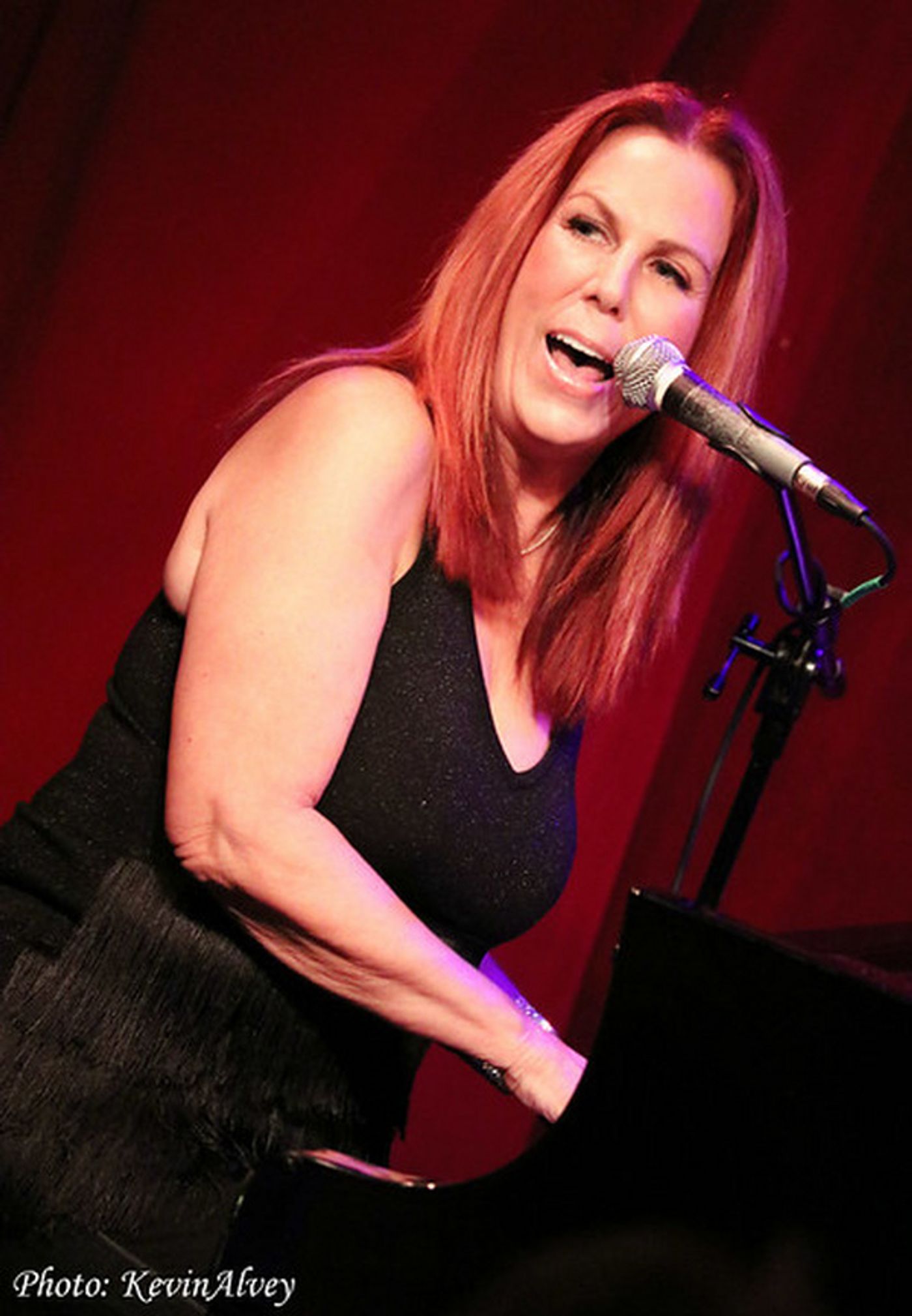 Photos: Victoria Shaw, Peter Cincotti & Jim Brickman Perform in THREE FRIENDS/ONE PIANO at Birdland  Image