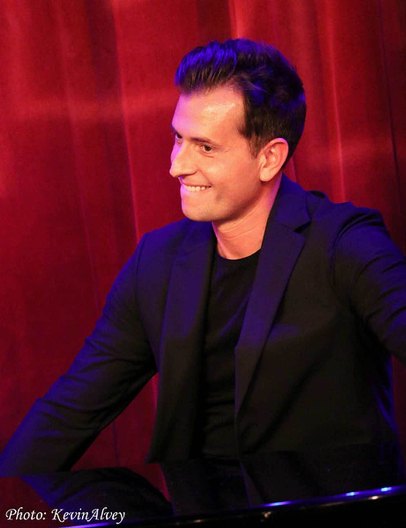 Photos: Victoria Shaw, Peter Cincotti & Jim Brickman Perform in THREE FRIENDS/ONE PIANO at Birdland  Image