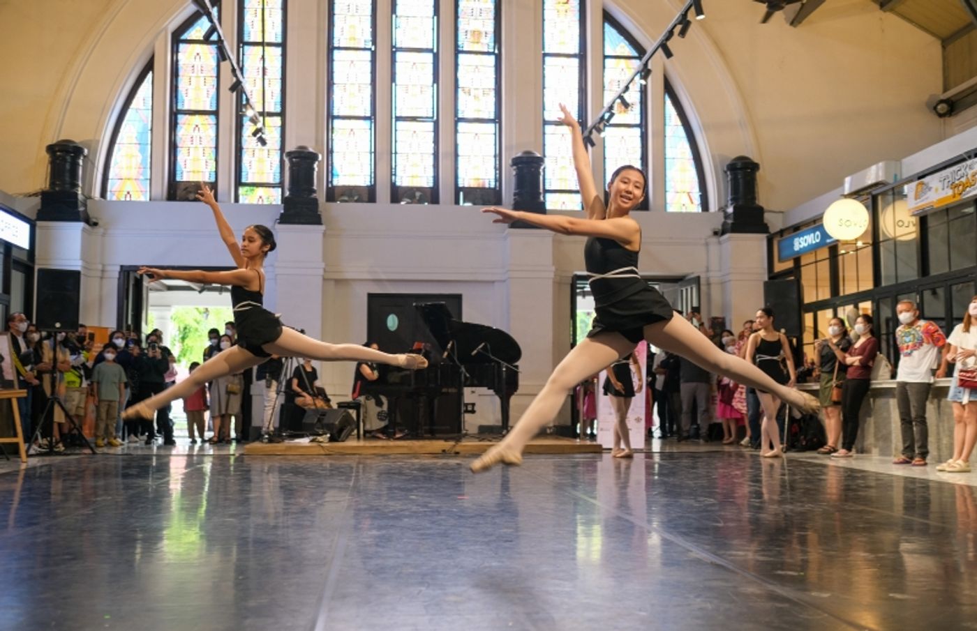 Feature: Indonesian Ballet Schools Come Together at ROAD TO WORLD BALLET DAY Event  Image