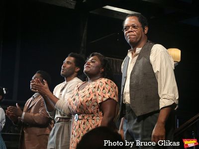 Michael Potts, John David Washington, Danielle Brooks and Samuel L Jackson  Photo