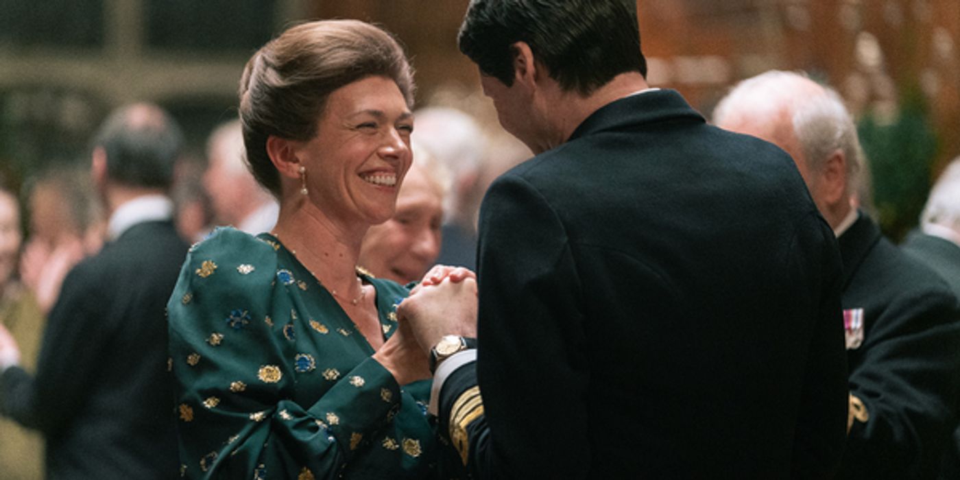 Photos: First Look at Imelda Staunton as Queen Elizabeth II in THE CROWN  Image