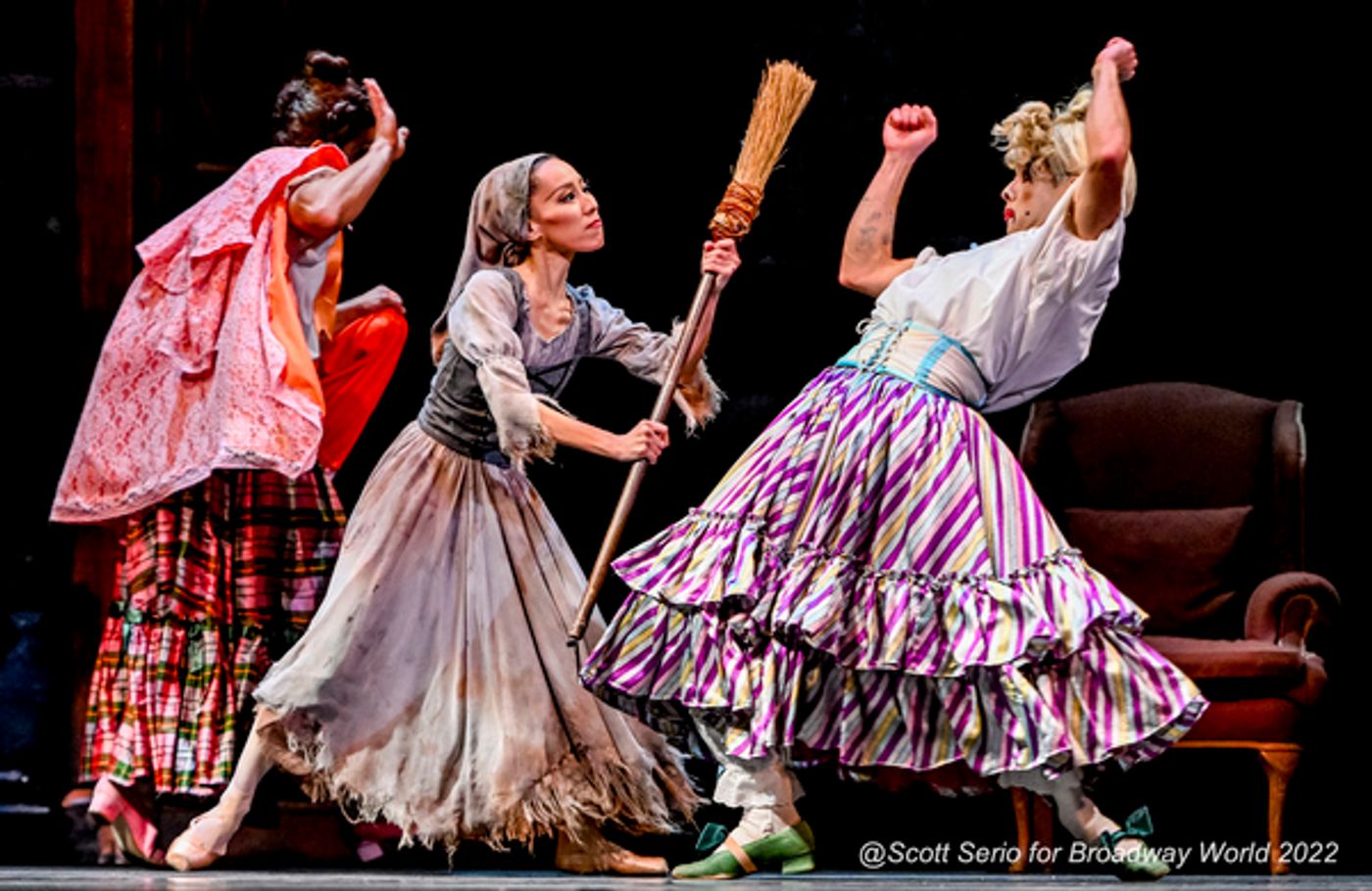 Photos: Philadelphia Ballet's CINDERELLA at The Academy Of Music  Image