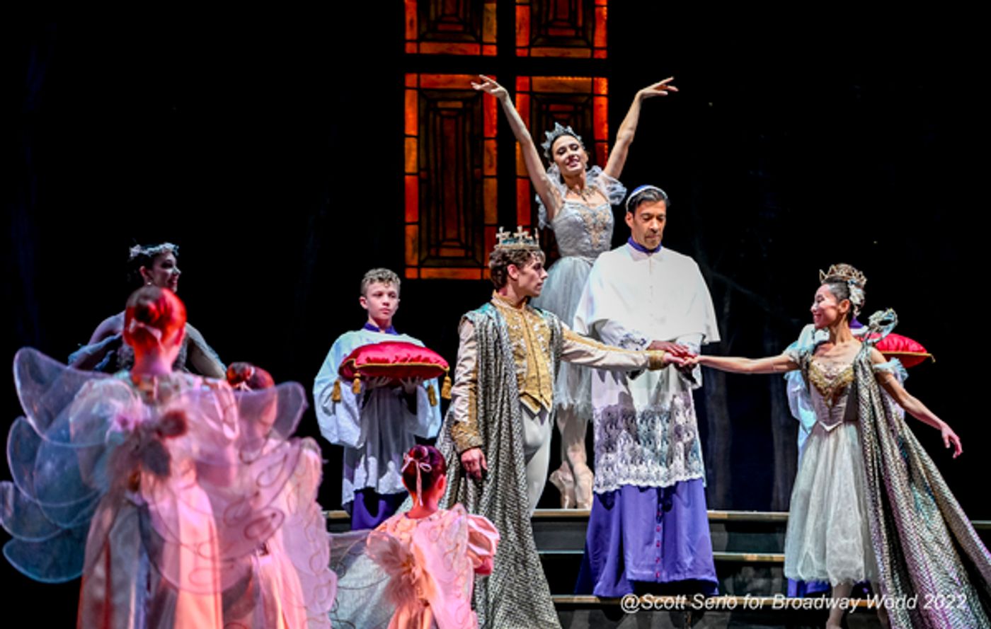 Photos: Philadelphia Ballet's CINDERELLA at The Academy Of Music  Image