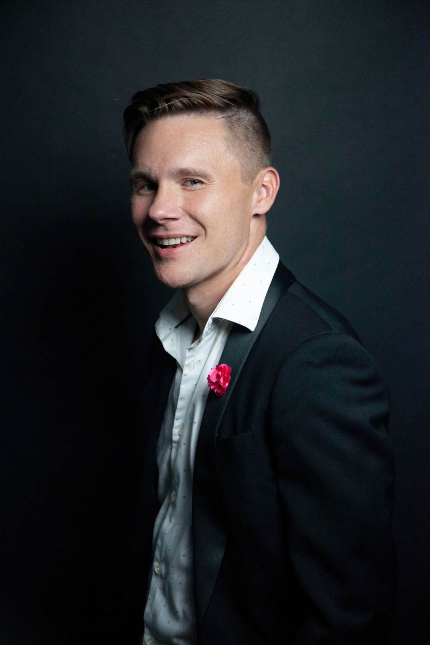 Interview: Nicolas King & Seth Sikes of THE NEW BELTERS at The Green Room 42  Image