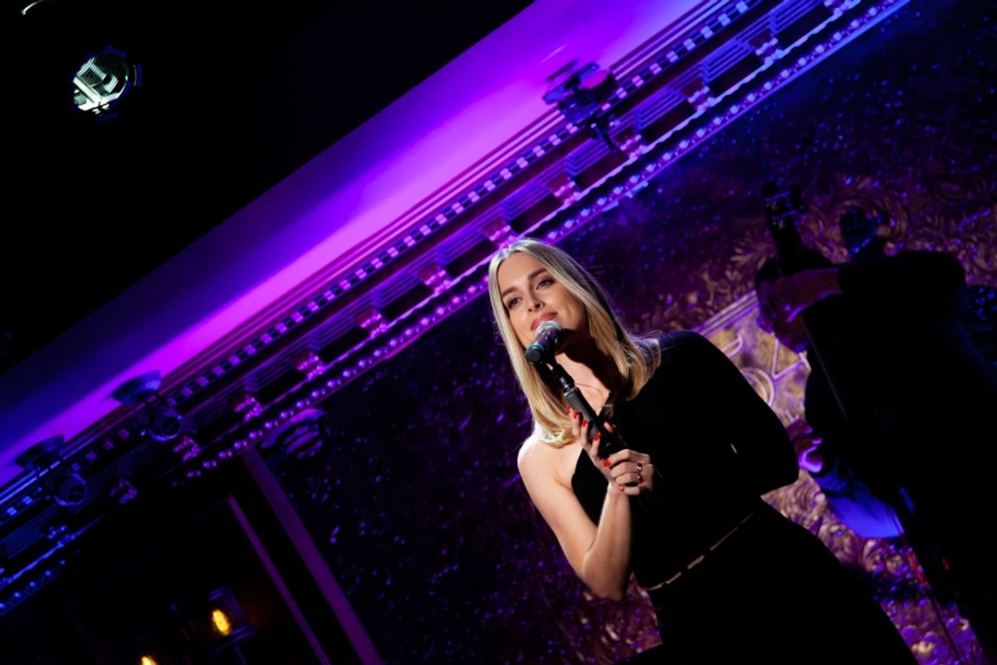 Review: A BENEFIT FOR QUENTIN OLIVER LEE Fills 54 Below With All Things Beautiful, Loving, and Healing  Image