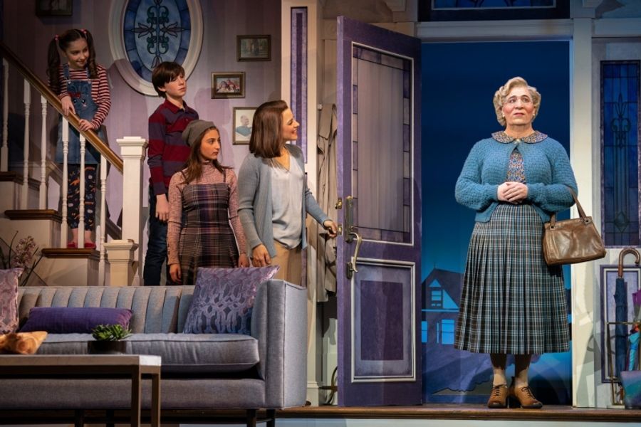 Interview: Analise Scarpaci on Learning from Lydia, Paving New Paths, and Embracing 'Pathetic' at 54 Below Image