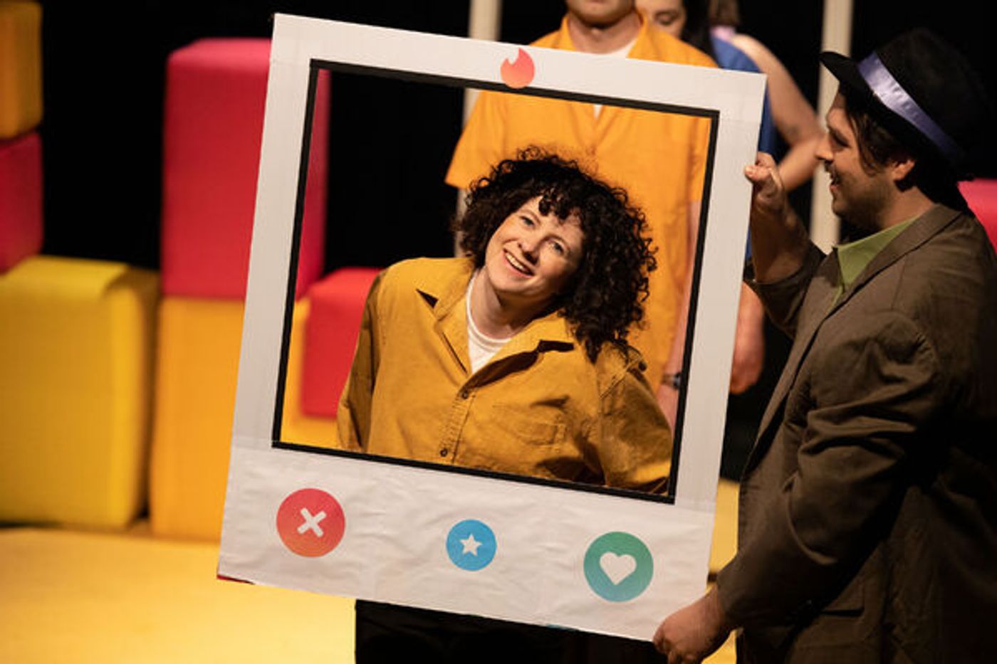 Review: YOU'RE A CATCH! WHY ARE YOU SINGLE? at Theatre Works  Image