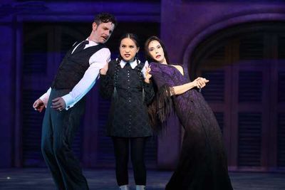 Edward Staudenmayer, Janelle Villas and Teri Hatcher Photo