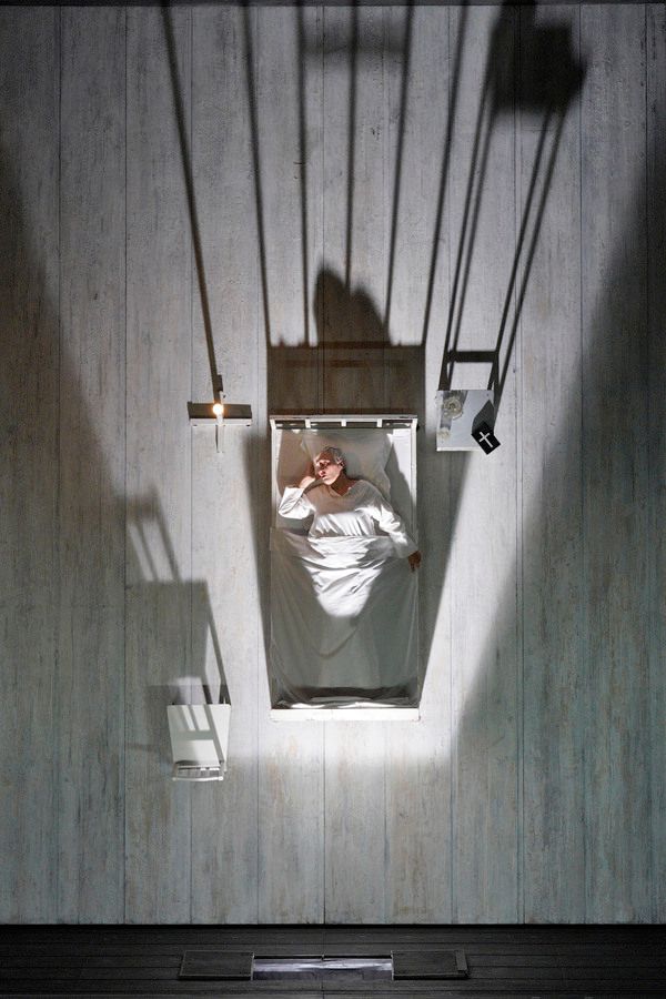 Michaela Schuster Photo