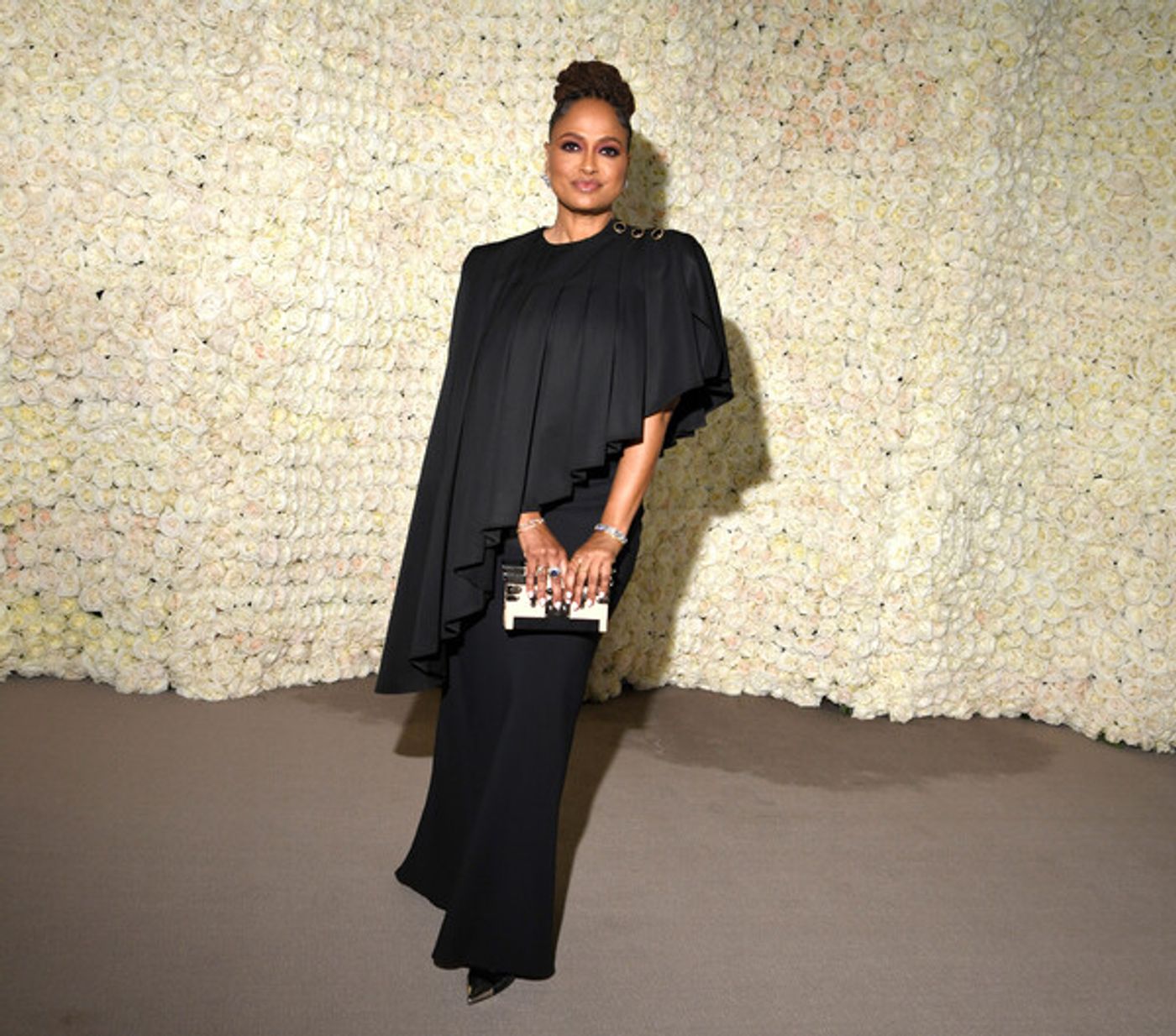 Photos: Eddie Redmayne, Julia Roberts & More Attend Academy Museum of Motion Pictures Gala  Image