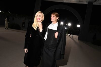 Rebel Wilson and Julia Roberts Photo
