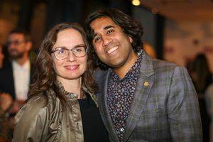 tracy Tiwary and Vivek Tiwary Photo