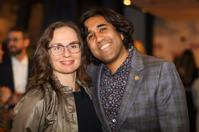 tracy Tiwary and Vivek Tiwary Photo