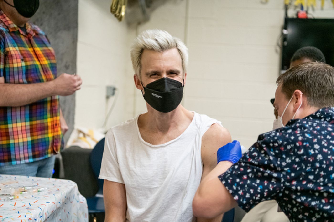 Photos: Andy Karl, Stephanie J. Block, Gavin Creel & More Get Their Flu Shots Thanks to The Entertainment Community Fund Photos: Andy Karl, Stephanie J. Block, Gavin Creel & More Get Their Flu Shots Thanks to The Entertainment Community Fund Image