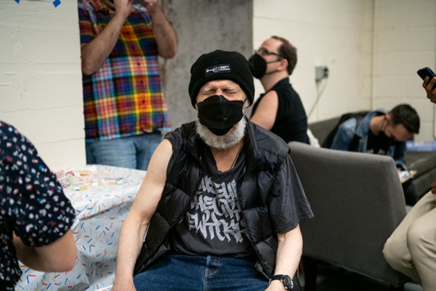 Photos: Andy Karl, Stephanie J. Block, Gavin Creel & More Get Their Flu Shots Thanks to The Entertainment Community Fund Photos: Andy Karl, Stephanie J. Block, Gavin Creel & More Get Their Flu Shots Thanks to The Entertainment Community Fund Image