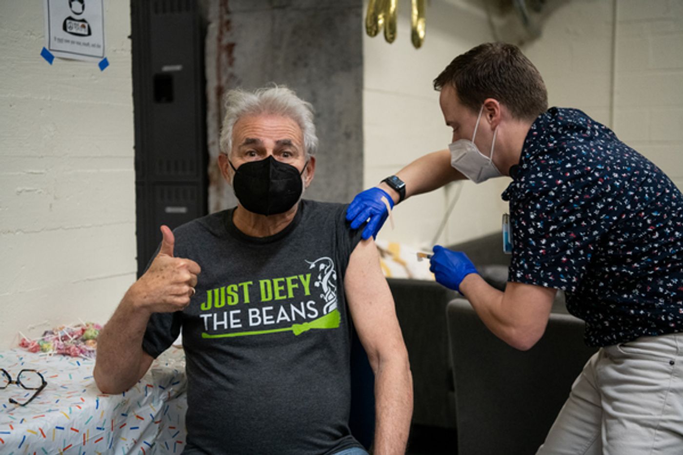 Photos: Andy Karl, Stephanie J. Block, Gavin Creel & More Get Their Flu Shots Thanks to The Entertainment Community Fund Photos: Andy Karl, Stephanie J. Block, Gavin Creel & More Get Their Flu Shots Thanks to The Entertainment Community Fund Image
