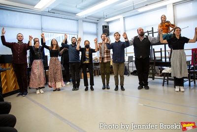 The cast of FIDDLER ON THE ROOF Photo