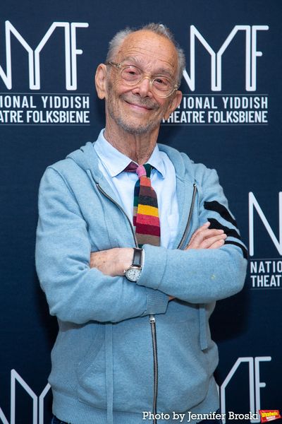 Joel Grey Photo