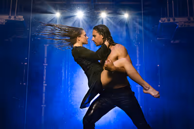 Hannah Cleeve and Manny Tsakanika Photo