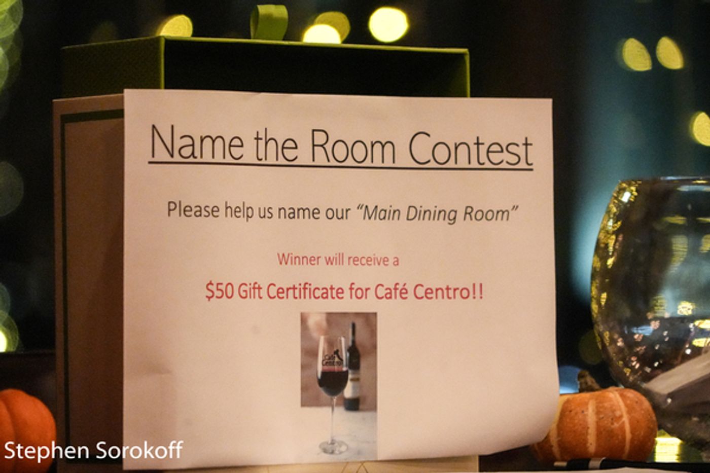 Photos: Avery Sommers Joins Copeland Davis at Cafe Centro Opening  Image