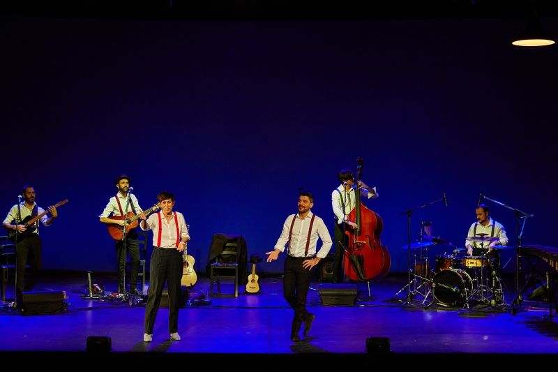 Review: FAR FINTA DI ESSERE SANI alla SALA UMBERTO Review: FAR FINTA DI ESSERE SANI alla SALA UMBERTO Image