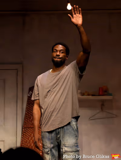 Yahya Abdul-Mateen II Photo