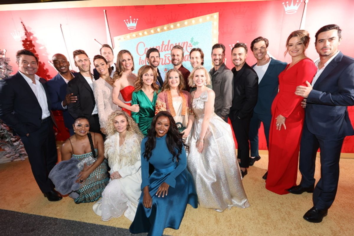 Countdown to Christmas at Radio City Music Hall at Photos: Kristin Chenoweth Gives Surprise Performance at Hallmark Channel's 'Countdown to Christmas'