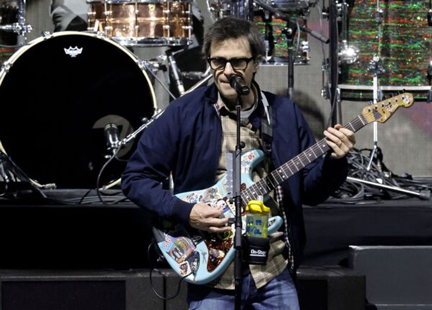 Photos: Alanis Morissette, Halsey & More Headline 'We Can Survive' Concert in Hollywood  Image