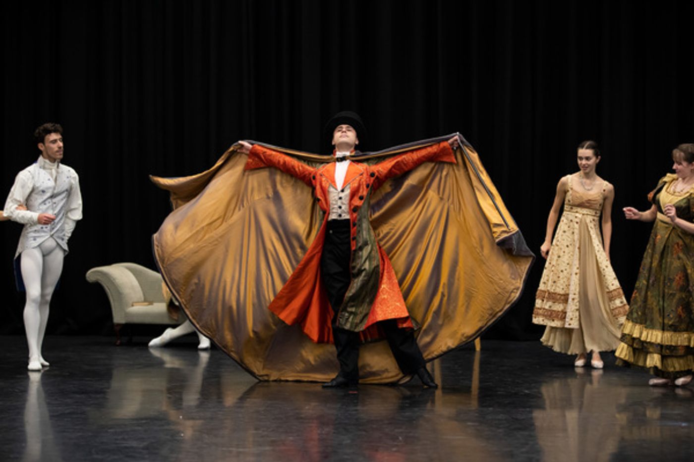 Photos: First Look At Northern Ballet's THE NUTCRACKER  Image