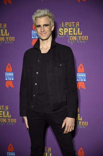 Gavin Creel Photo
