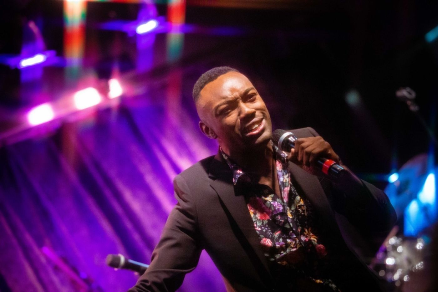 Photos: October 18th Installment of THE LINEUP WITH SUSIE MOSHER Particularly Sparkly In The Matt Baker Lens  Image