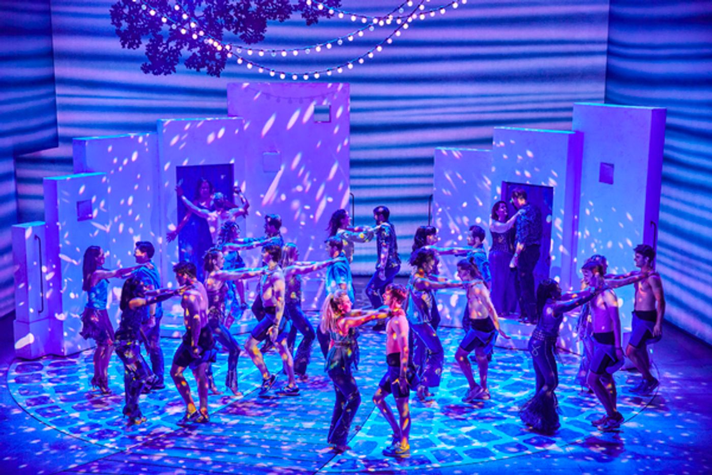 Photos: First Look at the New Cast of MAMMA MIA! in the West End  Image