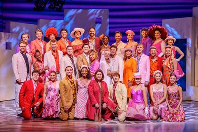 The cast Photo