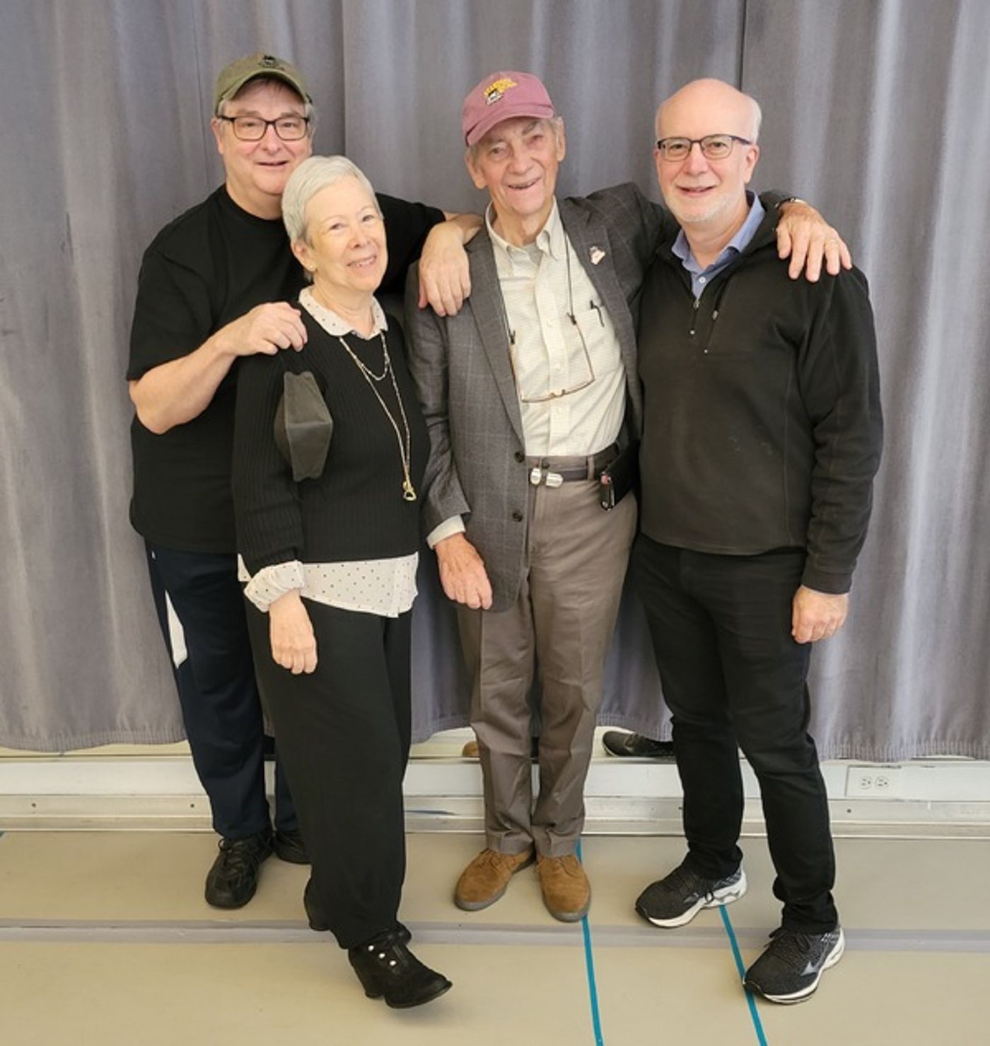 Photos: The Cast of HOAGY CARMICHAEL'S STARDUST ROAD Meets the Press  Image
