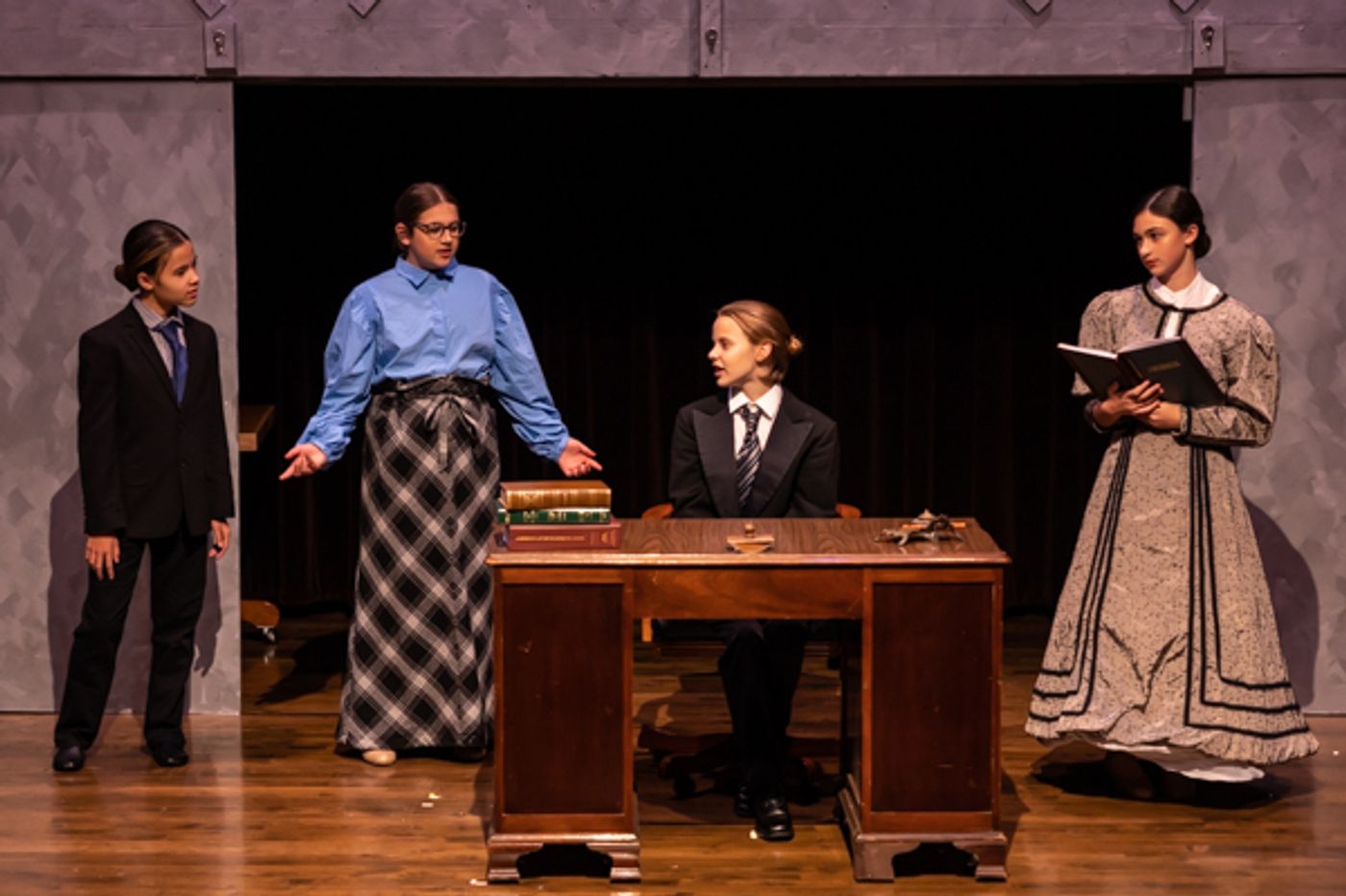 Photos: New Albany Middle School Theatre's NEWSIES JR.  Image