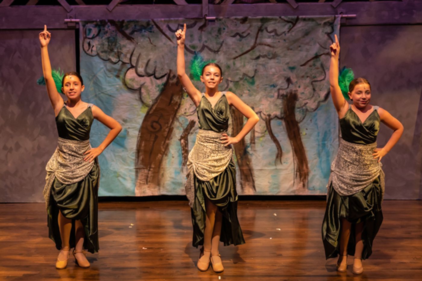 Photos: New Albany Middle School Theatre's NEWSIES JR.  Image