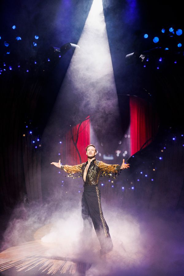 Kevin Clifton Photo