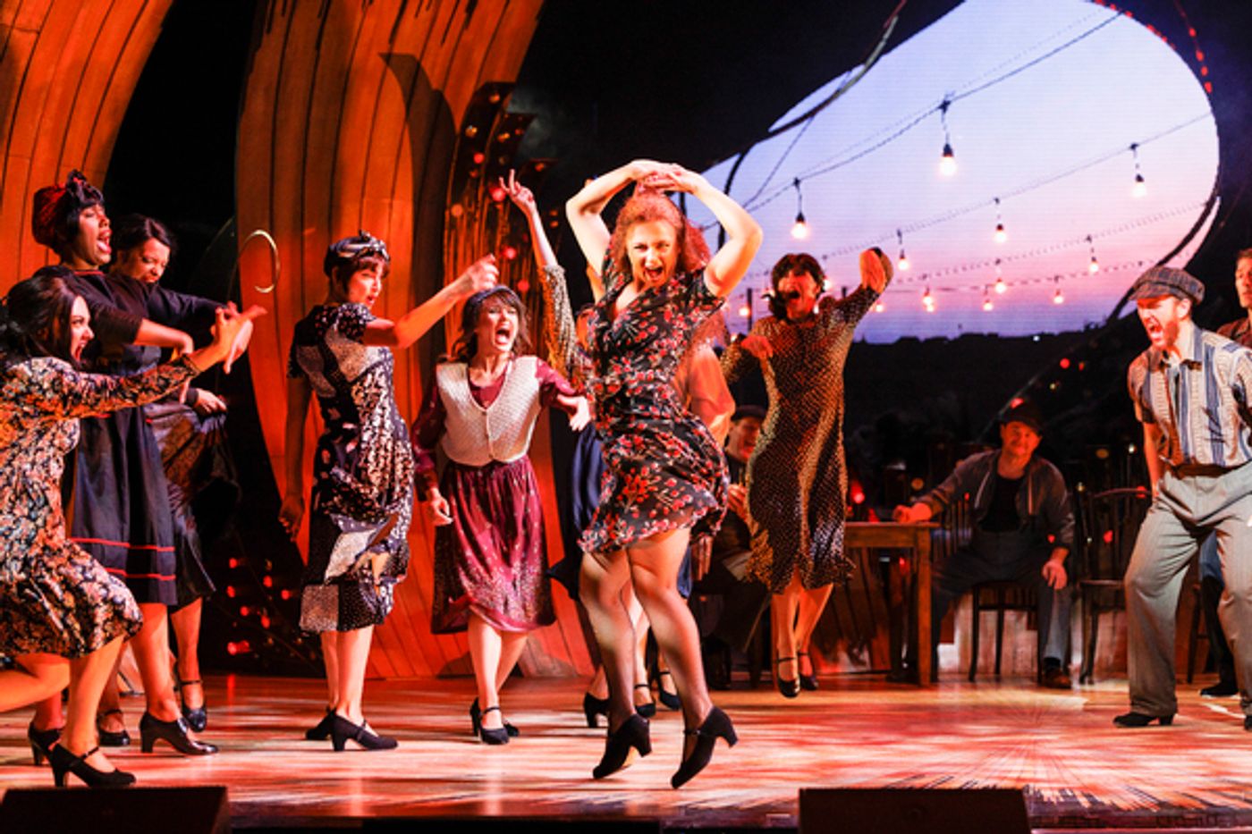 Photos: Baz Luhrmann's STRICTLY BALLROOM Dances into the New Theatre  Image