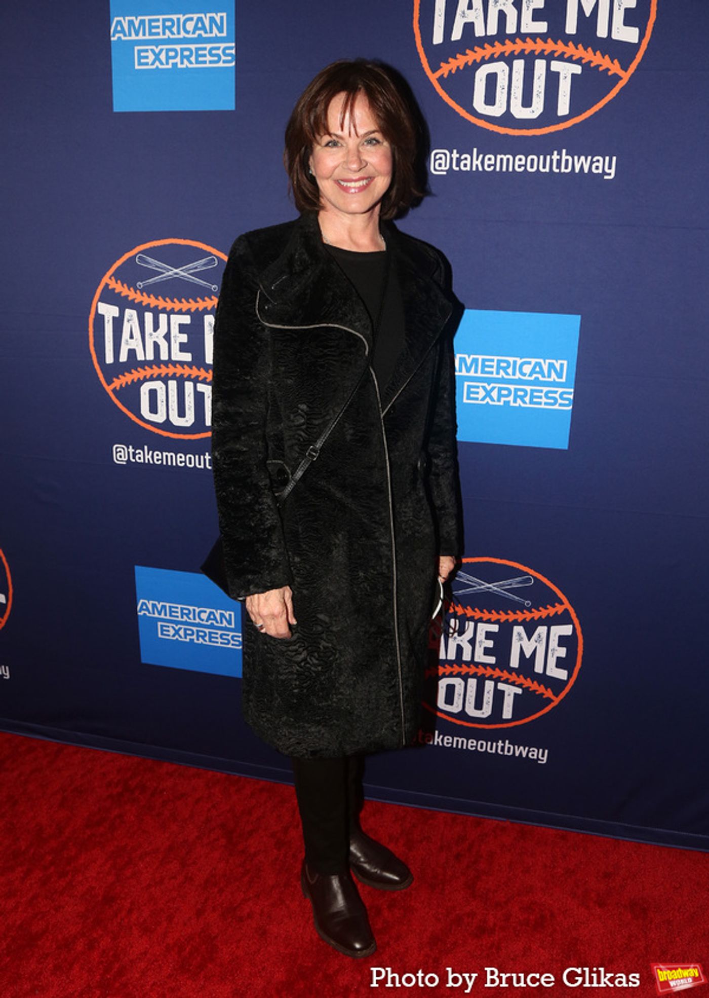Photos: Stars Arrive at TAKE ME OUT Opening Night  Image