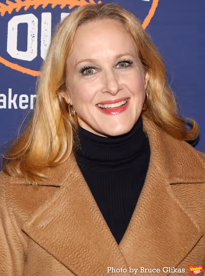 Katie Finneran Photo
