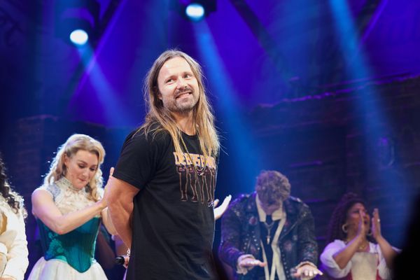 Photos: Go Inside & JULIET's First Preview on Broadway — photo 8 of 16