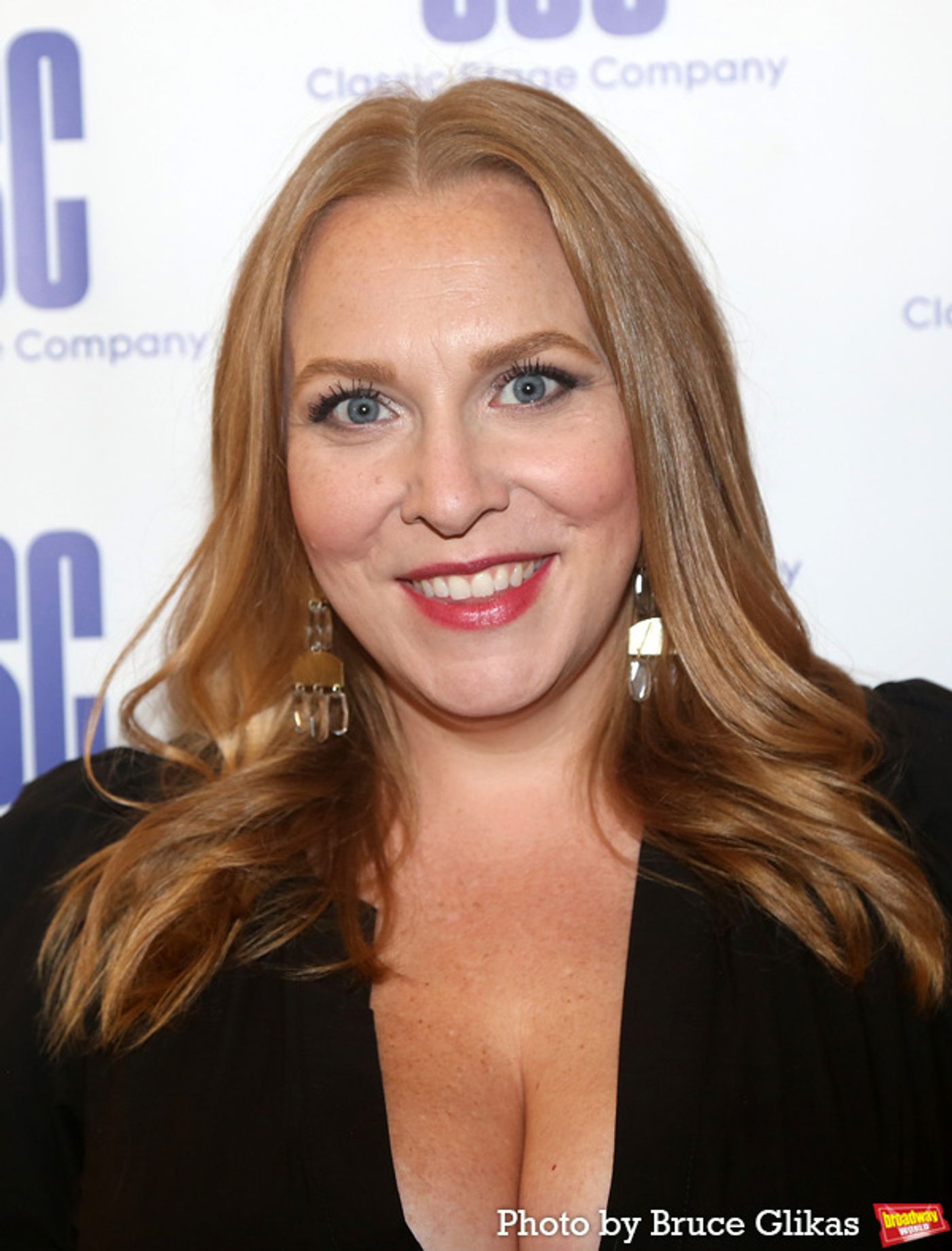 Photos: On the Red Carpet for A MAN OF NO IMPORTANCE Opening Night  Image