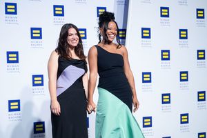  Abbi Jacobson and Chant Photo