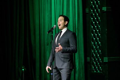 Santino Fontana Photo